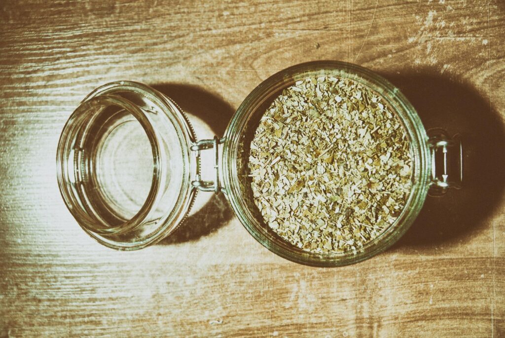 Susz yerba mate w słoiku