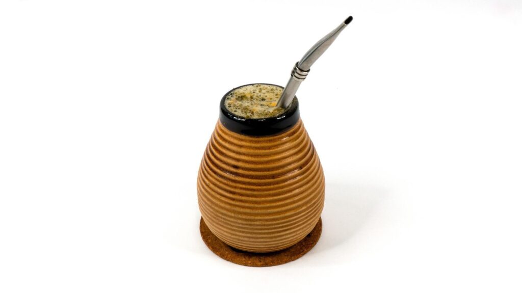 Zaparzona yerba mate